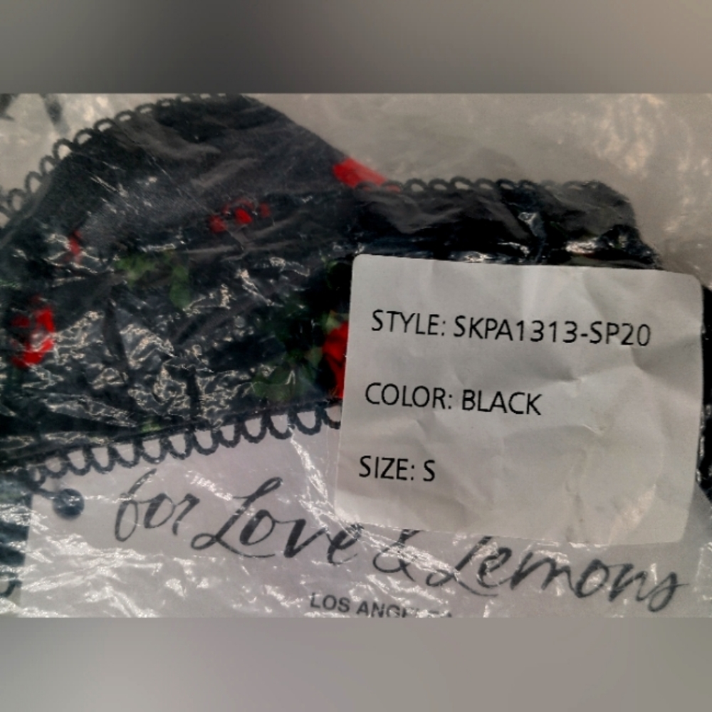 For Love & Lemons NWT black w/ red roses panties - pkg never opened sz S small